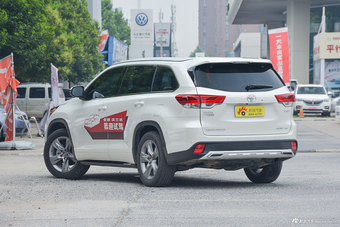 2018款汉兰达2.0T自动四驱尊贵版7座