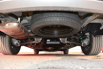 2017款宝骏730 1.5T自动旗舰型7座