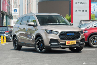  2018款君马S70 1.5T自动豪华型5座