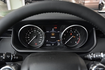 2018款发现3.0自动V6 SE