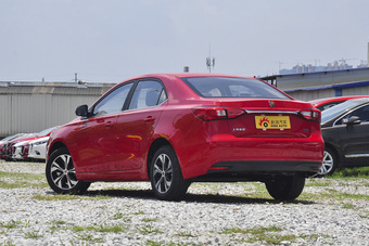 2017款荣威360 1.5L自动豪华版