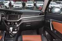 2017款海马M6 1.6L手动运动智能型