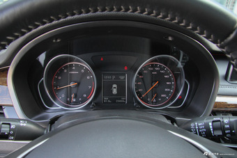 2016款汉腾X7 2.0T自动御马版