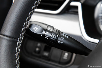 2018款骏派A50 1.5L手动智联豪华型 