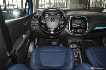 2015款雷诺卡缤1.2T自动舒适型