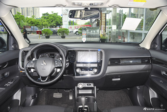 2016款欧蓝德2.4L自动四驱豪华版7座图片