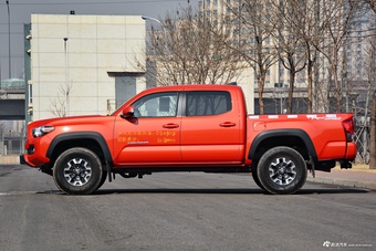 2016款Tacoma3.5L自动四门短轴TRD OFF ROAD加版