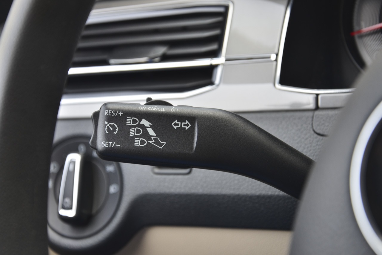 2017款桑塔纳浩纳1.6L自动豪华版