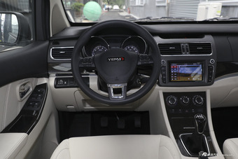 2018款斯派卡1.5L手动舒适型