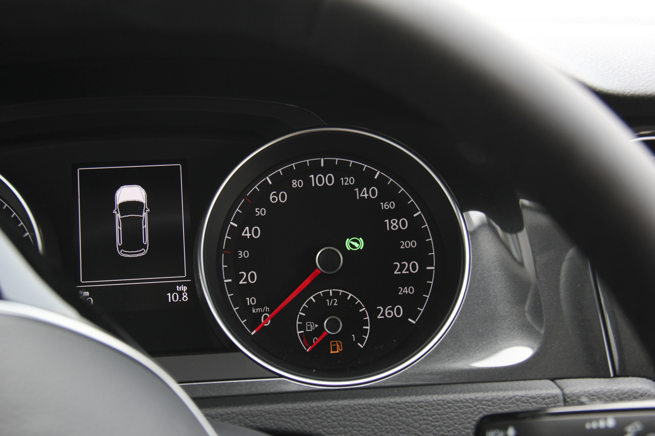 2018款高尔夫1.4T自动舒适型230TSI