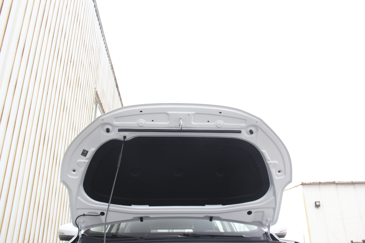 2018款森雅R9 1.2T自动尊贵智悦型