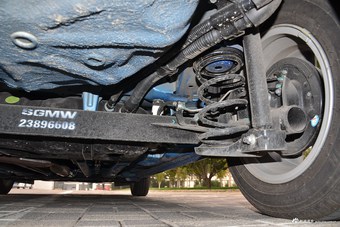 2016款宝骏310 1.2L手动豪华型 碧海蓝