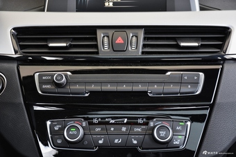 2016款宝马X1 1.5T自动sDrive18Li时尚型