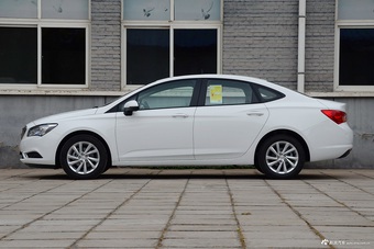 2017款威朗1.5L自动进取型