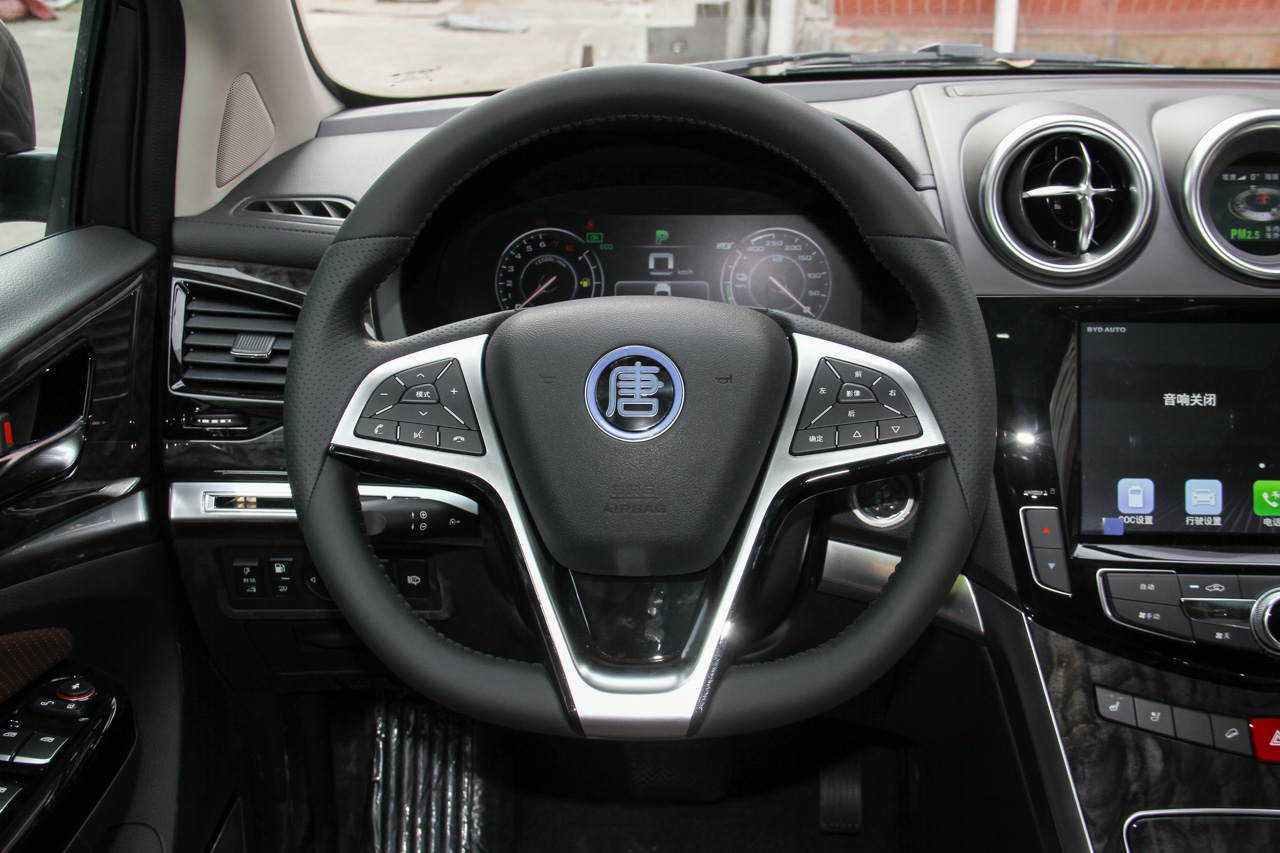 	2017款比亚迪唐100 2.0T