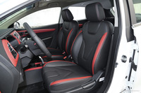 2017款江淮iEV7S 智尊型