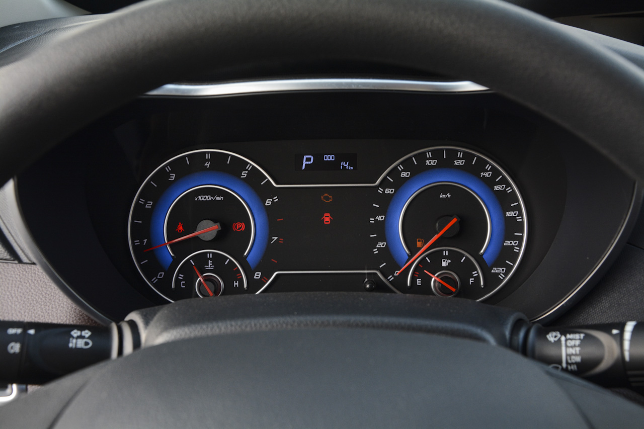 2017款福美来F7 1.5T 7座自动标准型