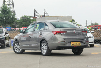 2018款英朗1.0T手动精英型15T