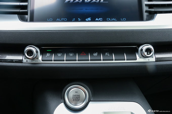 2018款哈弗H6 换代1.5T自动豪华型蓝标