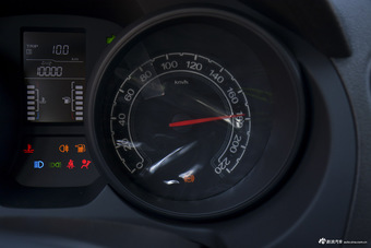 2016款名爵锐行1.5L手动超值豪华版