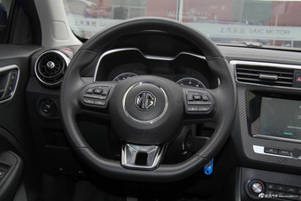 2017款名爵ZS 1.5L手动尊享互联网版