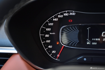 2019款宝骏510 1.5L自动优享型