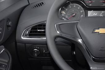 2017款科鲁兹两厢1.5L 自动炫锋版