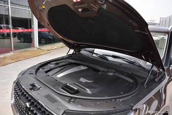 2017款众泰T700 1.8T自动尊享型