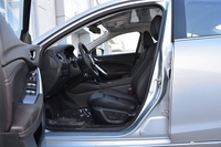 2018款阿特兹2.0L自动蓝天豪华版