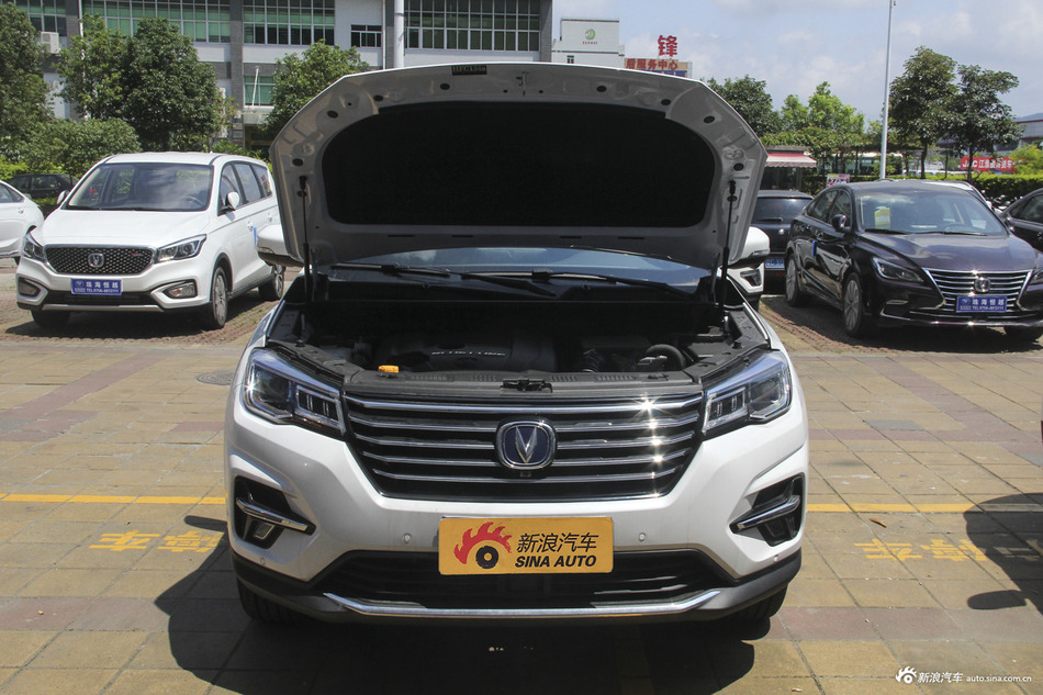 2018款长安CS75 1.5T自动领智型