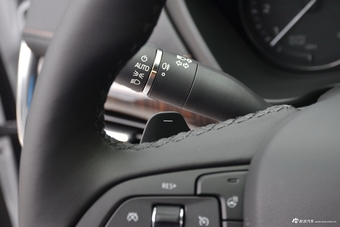 2018款XT4 2.0T四驱铂金版28T