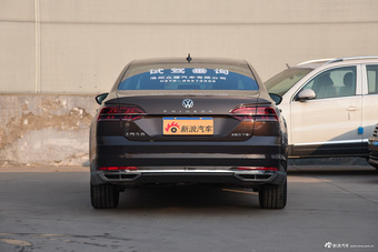 2016款辉昂2.0T两驱御尊豪华版380TSI