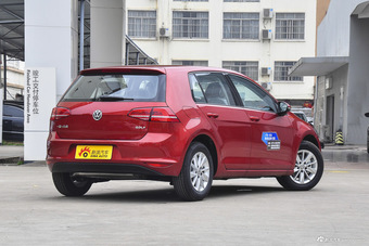 2016款高尔夫1.6L自动时尚型