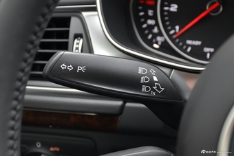 2018款奥迪A7 3.0T自动50TFSI quattro动感型