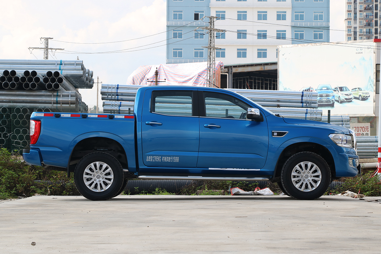 2018款领主2.5T手动柴油两驱豪华型