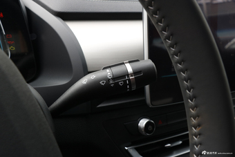 2019款秦Pro 1.5TI自动智联锋尚型