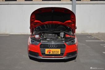 2016款奥迪A1 1.4T 自动30TFSI Sportback Design风尚版
