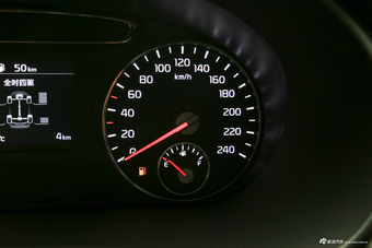 2018款索兰托L 2.0T自动四驱柴油都市版7座