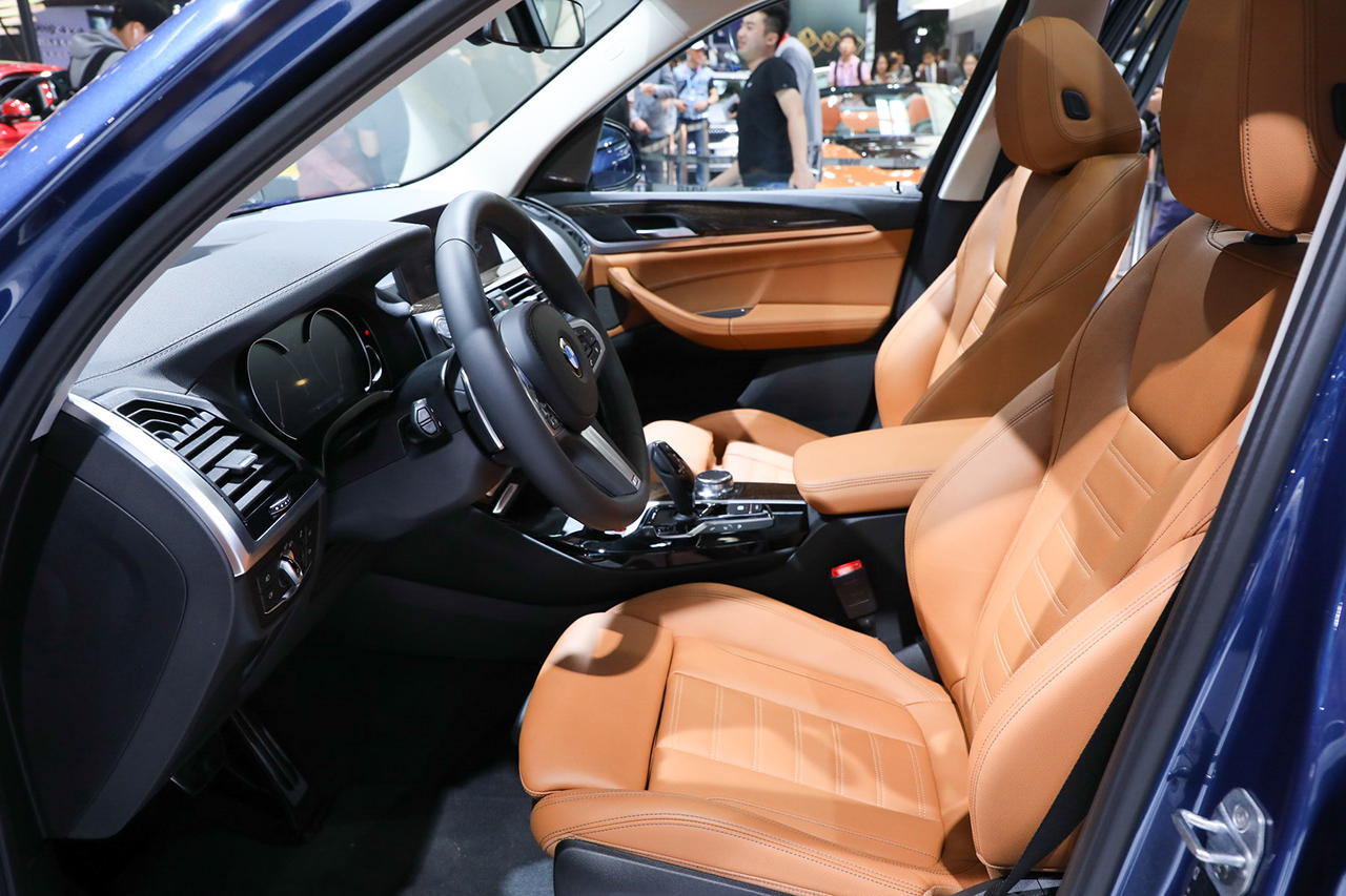 实拍|宝马iX3概念车 华晨宝马工厂生产