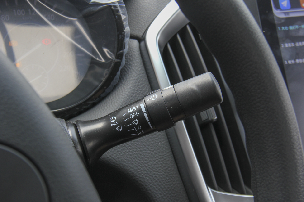 2017款域虎7 2.4T手动柴油两驱豪华版JX4D24A5L