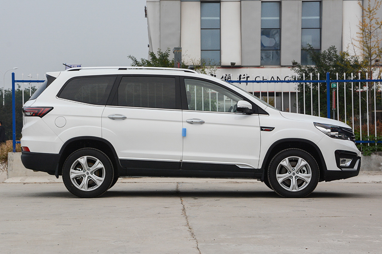 2017款比速T5 1.5T手动豪华型