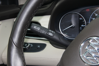 2018款君越1.8L自动30H豪华型