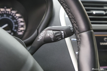 2014款林肯MKC 2.0T自动四驱尊耀版