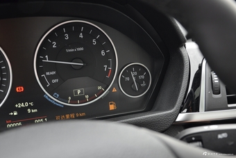 2018款宝马3系2.0T自动320Li xDrive 时尚型