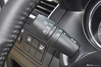 2015款马自达CX-5 2.0L自动两驱都市型