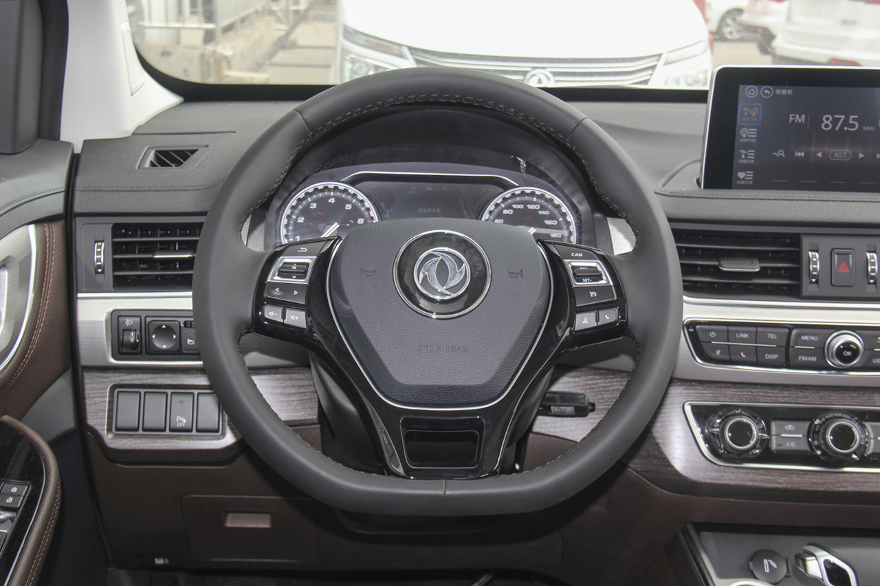 2017款景逸X6 乐享系列1.5T自动豪华型