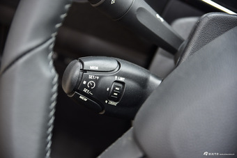 2016款雪铁龙C4世嘉1.6L自动豪华型