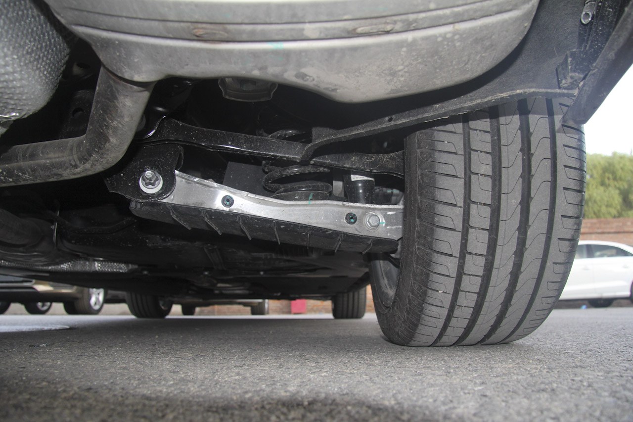 2017款奥迪A4L 2.0T自动40TFSI运动型