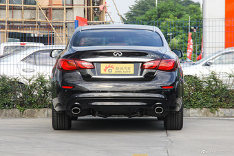 2015款英菲尼迪Q70L 2.5L悦享版