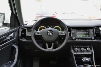 2018款柯迪亚克1.8T自动330TSI两驱豪华优享版5座